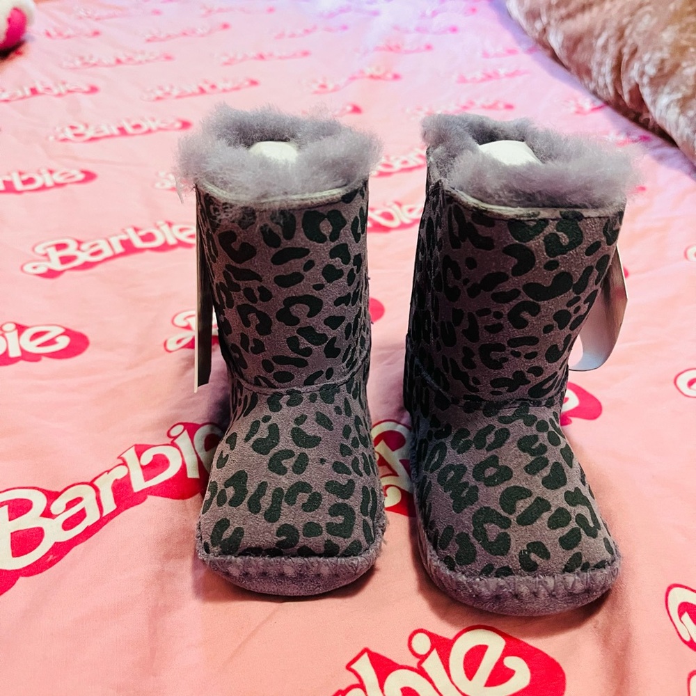 Baby Uggs Authentic, Brand New, Never Worn